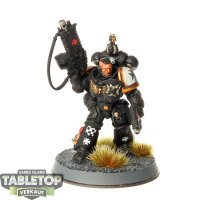Black Templars - Lieutenant - bemalt