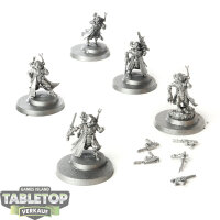 Adeptus Mechanicus - 5 Skitarii Rangers Umbau - grundiert
