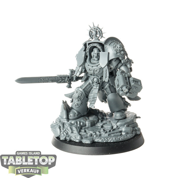 Space Marines - Captain in Terminator Armour - unbemalt