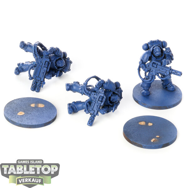 Black Templars - 3 Primaris Eradicators - grundiert