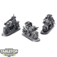 Deathwatch - 3 Biker - grundiert