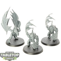 Flesh-eater Courts - 3x Crypt Infernal Courtier - unbemalt