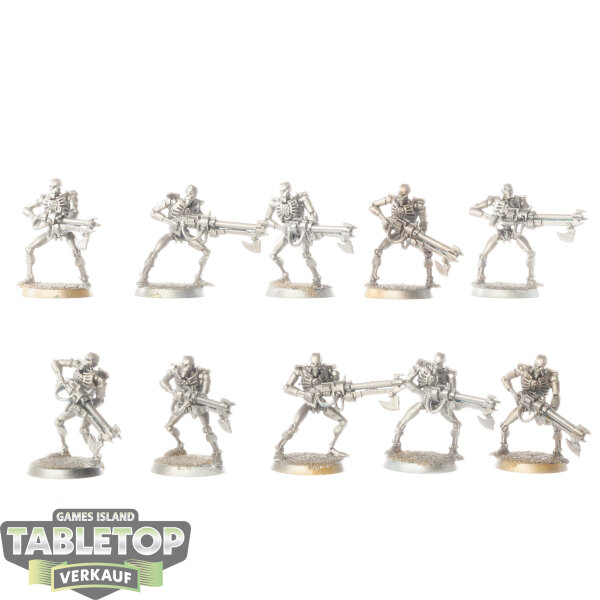Necrons - 10 Necron Warriors klassisch - grundiert