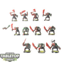 Orks - 11 x Ork Boyz - bemalt