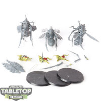 Maggotkin of Nurgle - 3x Plague Drones - teilweise bemalt