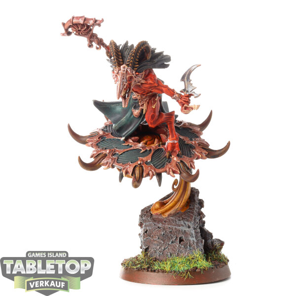 Disciples of Tzeentch - Tzaangor Shaman - bemalt