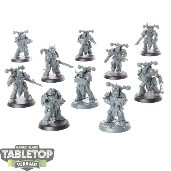 Chaos Space Marines - 10x Legionaries - unbemalt
