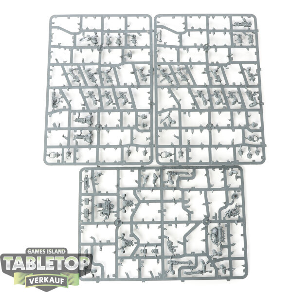 Chaos Space Marines - Legionaries - Bitz