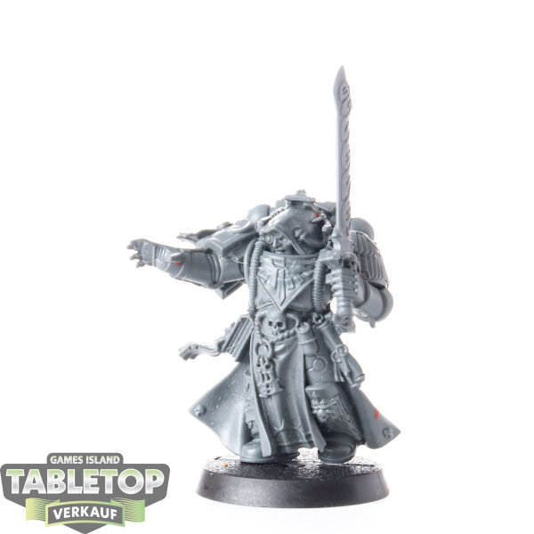 Dark Angels - Librarian klassisch - unbemalt