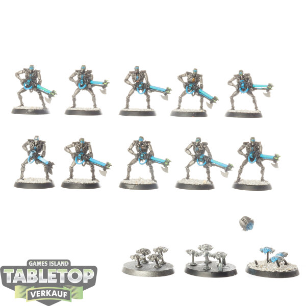 Necrons - 10 x Necron Warriors klassisch - teilweise bemalt