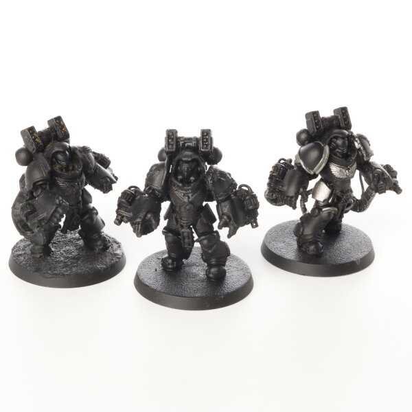 Space Marines - 3 Aggressor Squad - teilweise bemalt