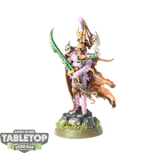 Drukhari - Archon - teilweise bemalt