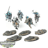 Slaves to Darkness - 5 Chaos Knights - teilweise bemalt