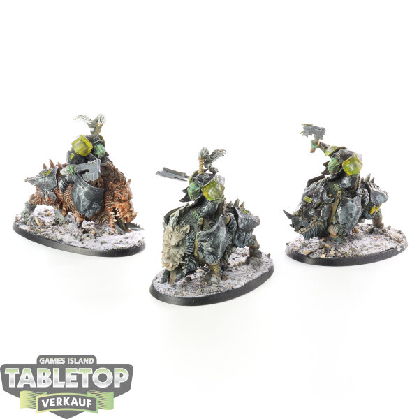 Orruk Warclans - 3x Gore-gruntas - bemalt