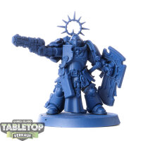 Space Marines - Lieutenant with Storm Shield - grundiert
