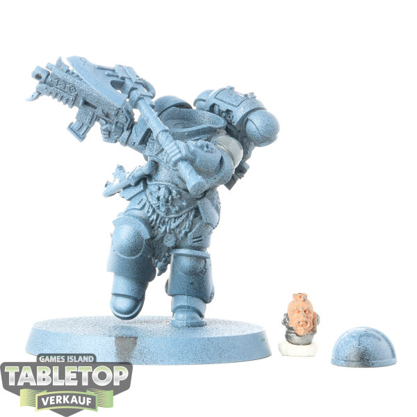 Space Wolves - Primaris Lieutenant - teilweise bemalt