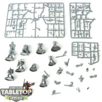 Space Wolves - 10 Grey Hunters - teilweise bemalt