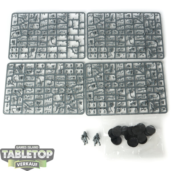 Horus Heresy - 20x Tech-thralls Covenant - teilweise gebaut