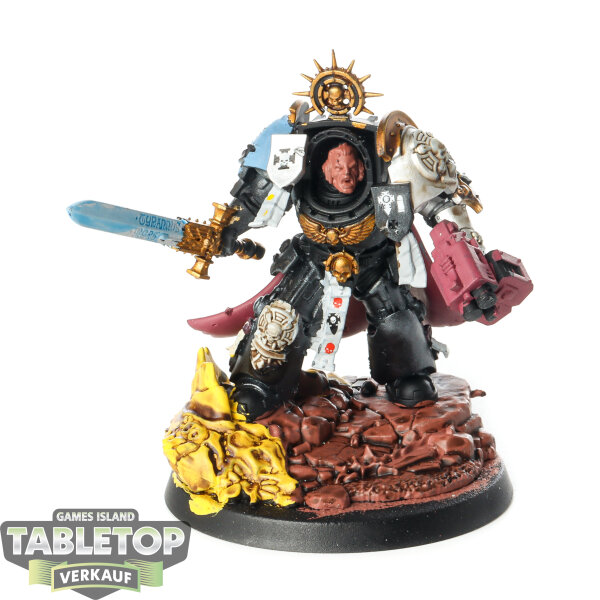 Space Marines - Captain in Terminator - teilweise bemalt