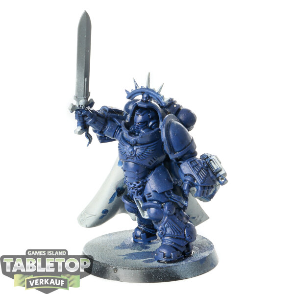 Space Marines - Captain in Gravis Armour klassisch - teilweise bemalt