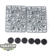 Gloomspite Gitz - 6 x Sneaky Snufflers - im Gussrahmen
