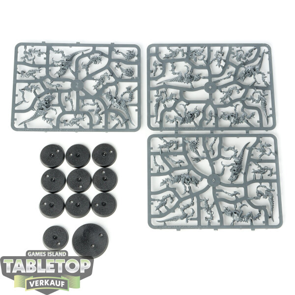 Tyraniden - 10x Termagants - im Gussrahmen