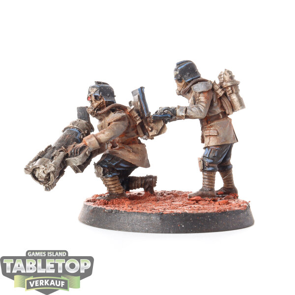 Astra Militarum - Death Korps of Krieg Engineers with Mole Launcher - bemalt