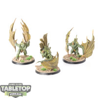 Flesh-eater Courts - 3 x Crypt Flayers - bemalt