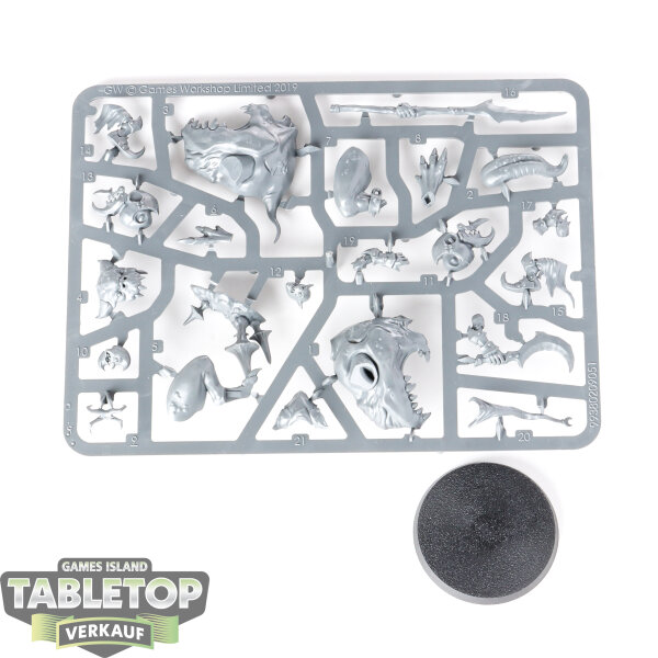 Gloomspite Gitz - Loonboss on Giant Cave Squig - im Gussrahmen