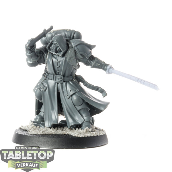 Space Marines - Primaris Librarian in Phobos Armour - unbemalt