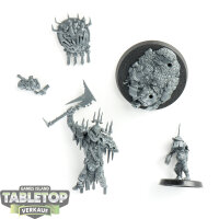 Orruk Warclans - Killaboss with Stab-grot - unbemalt