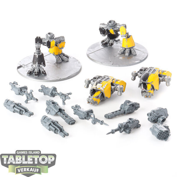 Legion Imperiales - 2 x Warhound Titans - teilweise gebaut