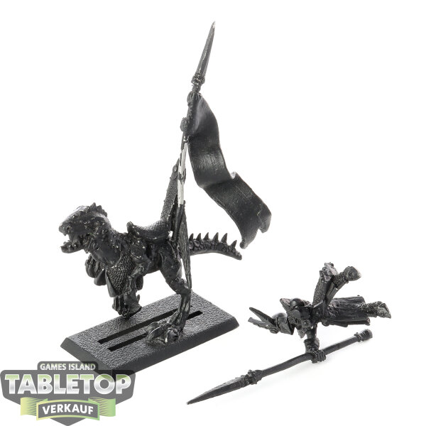 Dark Elves - Drakespawn Knight klassisch - grundiert