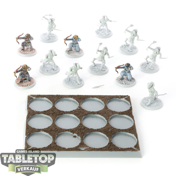 Freies Volk - 12 Free Folk Trappers - teilweise bemalt