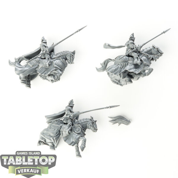 Conquest - 3x Household Knights - Hundred Kingdoms - unbemalt