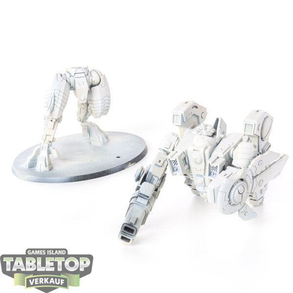 Tau Empire - XV104 Riptide Battlesuit - grundiert