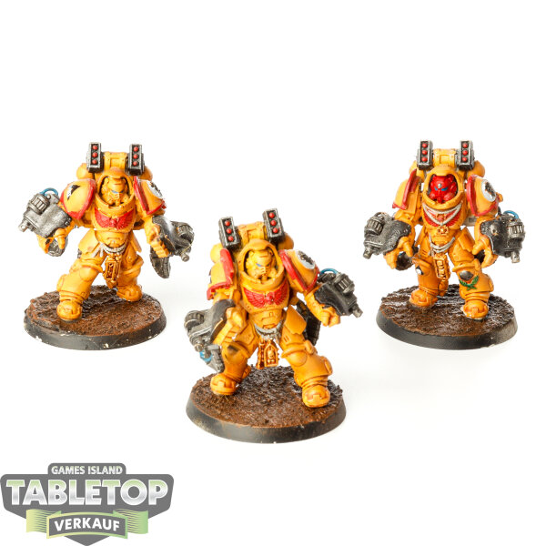 Imperial Fists - 3 x Aggressor Squad - teilweise bemalt