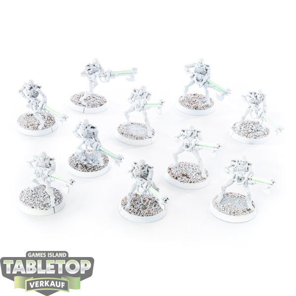 Necrons - 10 Necron Warriors klassisch - grundiert