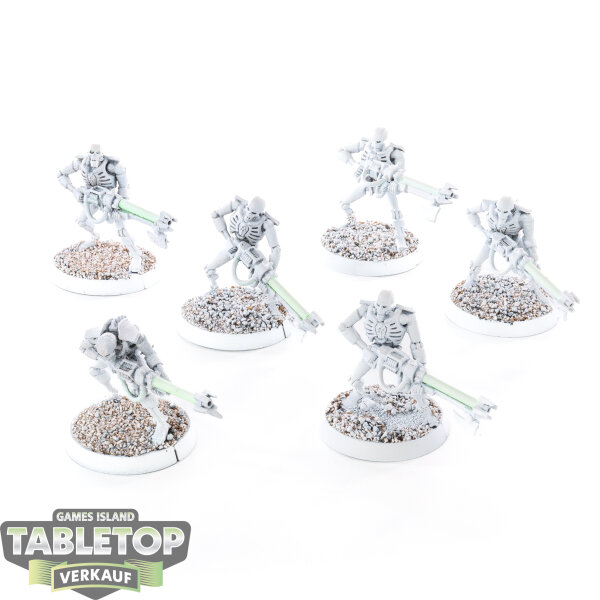 Necrons - 6 Necron Warriors klassisch - grundiert