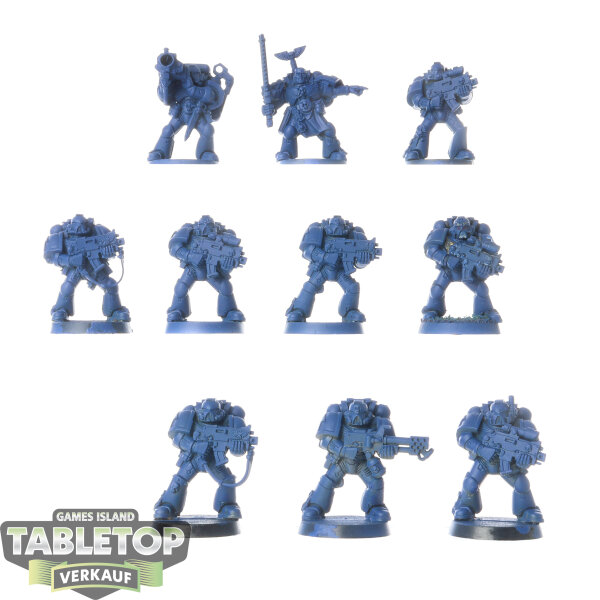 Ultramarines - 10 x Tactical Squad klassisch - teilweise bemalt