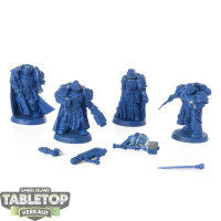 Space Marines - 4 x Masters of the Chapter - grundiert