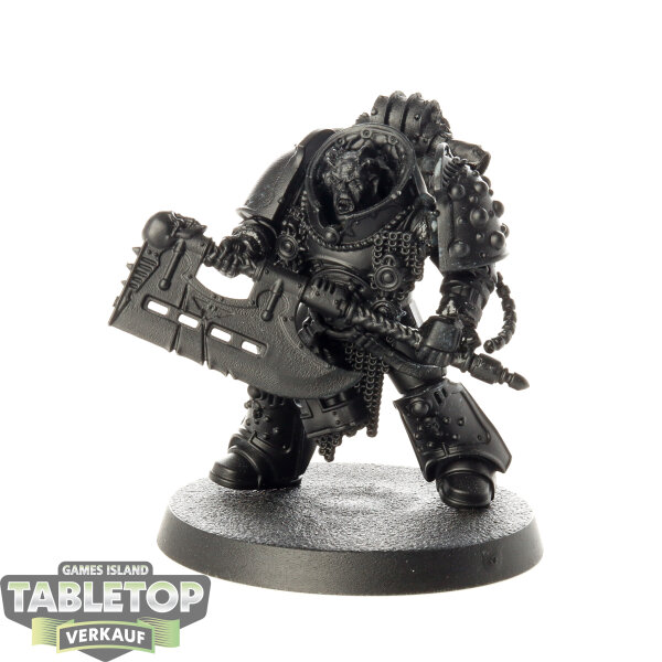 Horus Heresy - Legion Praetor with Power Axe - grundiert