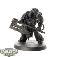 Horus Heresy - Legion Praetor with Power Axe - grundiert