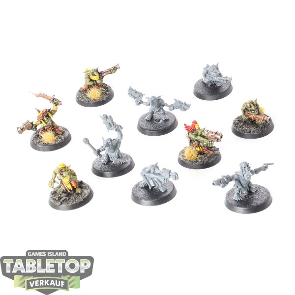 Orks - 10 Gretchin - teilweise bemalt