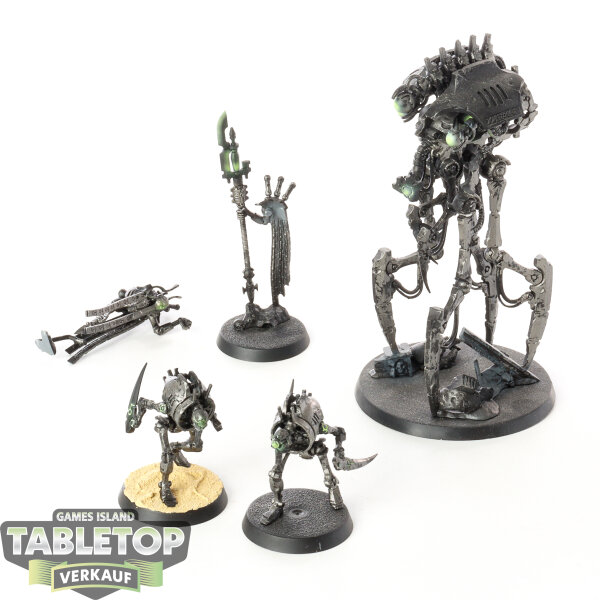 Necrons - Necrons Royal Court - teilweise bemalt