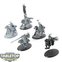 Chaos Space Marines - 5 Chaos Knights - teilweise bemalt