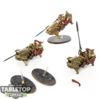 Adeptus Custodes - 3 Shield-Captain on Dawneagle Jetbike...