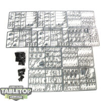 Empire of Man - 30 State Troops - im Gussrahmen