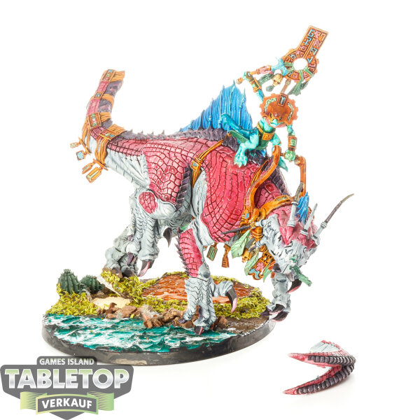 Seraphon - Skink Oracle on Troglodon - bemalt