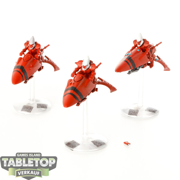 Aeldari - 3 Windriders - teilweise bemalt